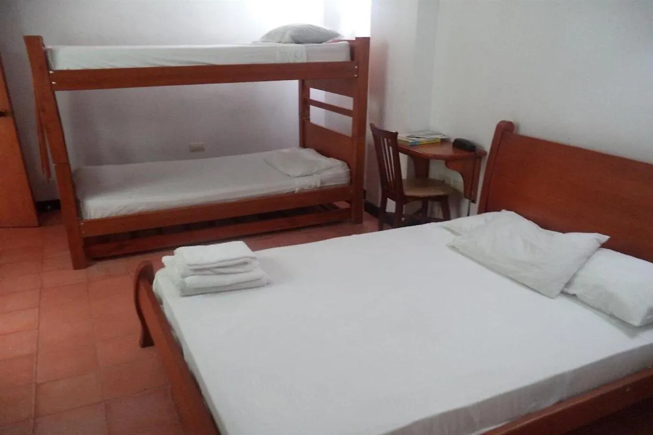 Hotel Bahia Plaza Santa Marta