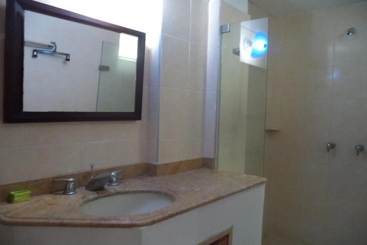 Hotel Bahia Plaza Santa Marta